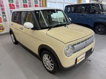 アルトラパン Ｘ　全方位モニター付　純正ナビ 4WD