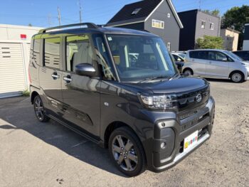 タントファンクロス ターボリミテッド スマートクルーズパック・パノラマモニターカメラ 未使用車 4WD