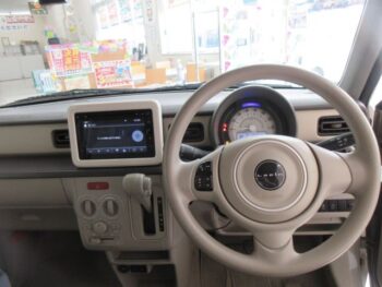 アルトラパン L　全方位モニター付メモリーナビ装着車　4WD