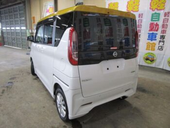 ルークス Ｘ　ｱﾗｳﾝﾄﾞﾋﾞｭｰﾓﾆﾀｰ　ﾊﾝｽﾞﾌﾘｰｵｰﾄｽﾗｲﾄﾞﾄﾞｱ　 4WD