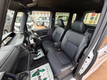 タントカスタム ＲＳリミテッド 4WD