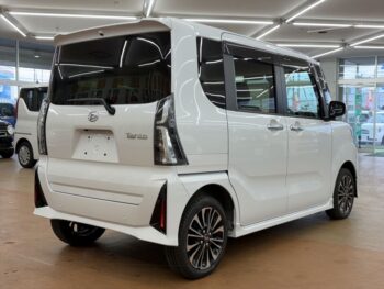 タントカスタム ＲＳリミテッド 4WD