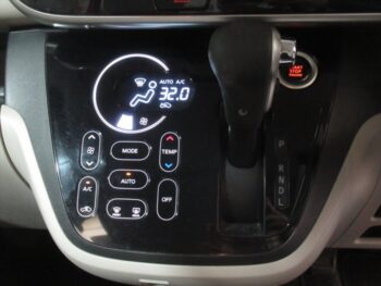 デイズルークス X 4WD