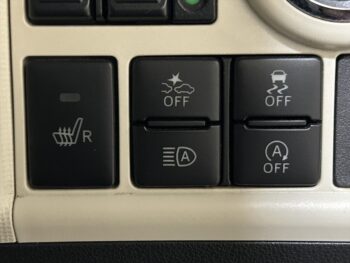 ムーヴキャンバス G　メイクアップLTD　SAⅢ　ナビTV　バックカメラ　4WD