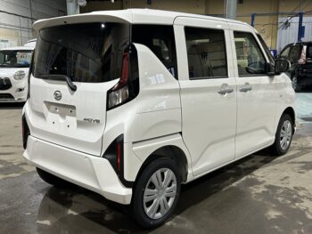 ムーヴ L 未使用車 4WD