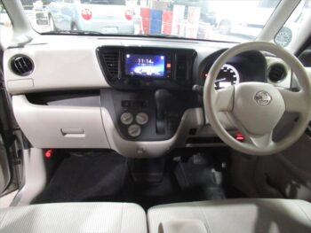 デイズルークス S ディスプレイオーディオ バックカメラ 4WD