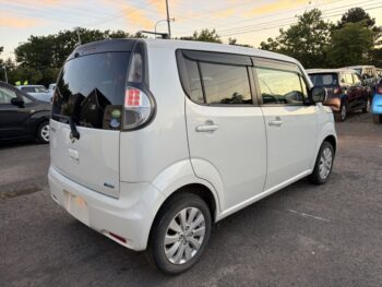 モコ ドルチェX FOUR 4WD