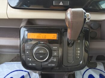 モコ ドルチェX FOUR 4WD