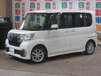 タントカスタム Ｘ　後期型 4WD