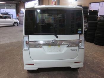 タントカスタム Ｘ　後期型 4WD