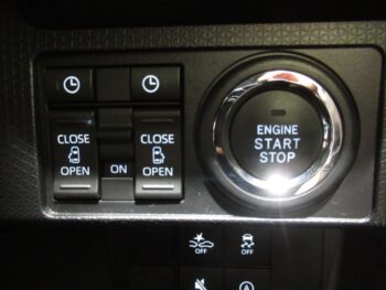 タントカスタム RS　ターボ 4WD