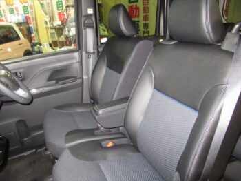 タントカスタム RS　ターボ 4WD