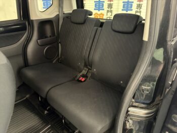 N-BOXカスタム G　ターボSSパッケージ　純正ナビ・TV・バックカメラ　4WD