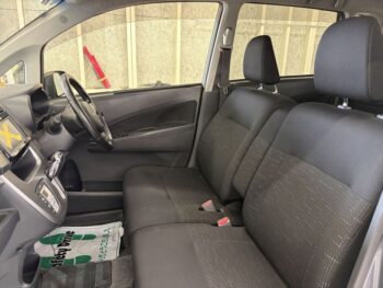 ステラカスタム RS ターボ スマートアシスト 4WD