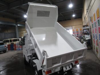 キャリイトラック 頑丈ダンプ　純正ナビTV 4WD