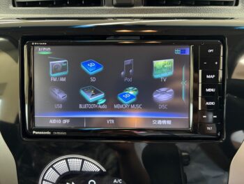 eKカスタム G　後期型　ナビ・TV　４WD