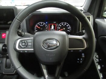 タフト G　ダーククロムベンチャー　未使用車　4WD