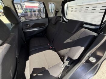 eKカスタム G ナビ・TV・バックカメラ 4WD