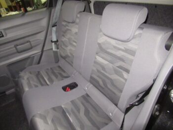 タフト G　ダーククロムベンチャー　未使用車　4WD