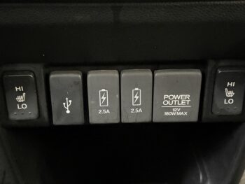 N-ONE プレミアムツアラー　ターボ　純正ナビ・TV・バックカメラ　4WD