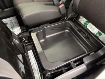 スペーシアカスタム ハイブリッド XS 未使用車 4WD
