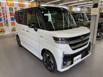スペーシアカスタム ハイブリッド XS 未使用車 4WD