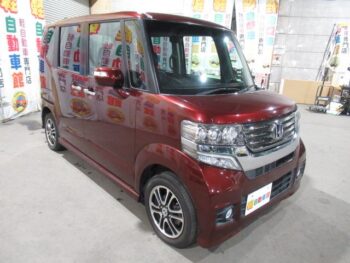N-BOX+カスタム G ターボ　SS　パッケージ 4WD