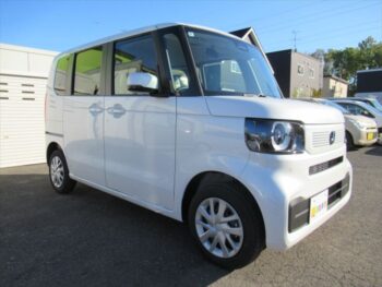 N-BOX 未使用車　4WD