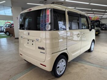 スペーシア ハイブリッドG　４WD