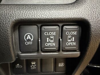 デイズルークス ハイウェイスターX Vセレクション　純正ナビ　ＴＶ　アラウンドビューモニター　後期型  4WD