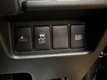 デイズルークス ハイウェイスターX Vセレクション　純正ナビ　ＴＶ　アラウンドビューモニター　後期型  4WD