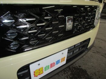 アルトラパン ハイブリッド G 6型 スズキセーフティサポート 未使用車 4WD
