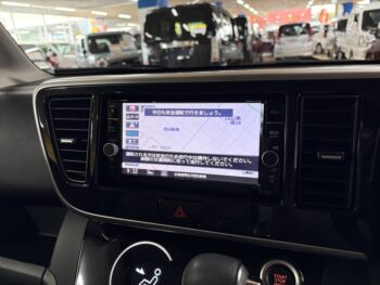 デイズルークス ハイウェイスターX Vセレクション　純正ナビ　ＴＶ　アラウンドビューモニター　後期型  4WD