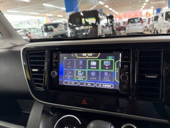 デイズルークス ハイウェイスターX Vセレクション　純正ナビ　ＴＶ　アラウンドビューモニター　後期型  4WD