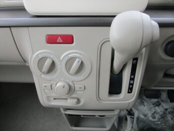 アルトラパン ハイブリッド G 6型 スズキセーフティサポート 未使用車 4WD