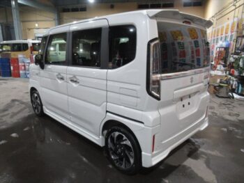 スペーシアカスタム ハイブリッドXS　全方位モニター付純正ナビTV　スズキコネクト 4WD