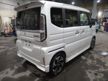 スペーシアカスタム ハイブリッドXS　全方位モニター付純正ナビTV　スズキコネクト 4WD