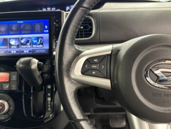 タントカスタム ＲＳ ターボ 純正ナビ・ＴＶ・バックカメラ 4WD
