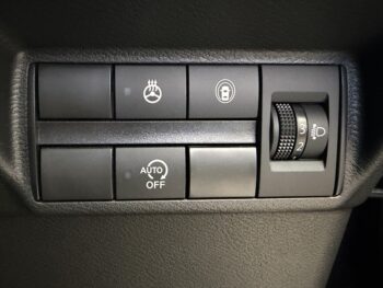 デイズ ハイウェスターX　アーバンクロム　純正ナビ・TV・アラウンドビューモニター　後期型　４WD