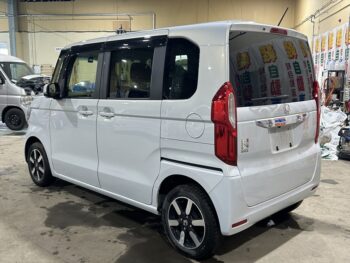 N-BOX L　後期型　4WD