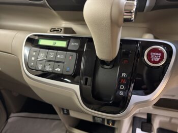 N-BOX Ｇ・ターボＬパッケージ 4WD