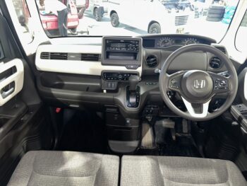 N-BOX L　後期型　4WD