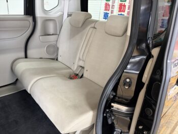 N-BOX Ｇ・ターボＬパッケージ 4WD