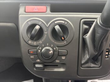アルト F　４WD