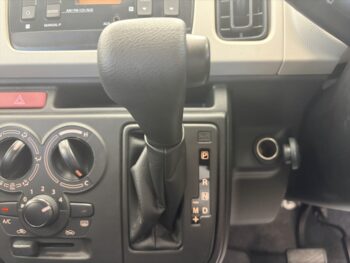 アルト F　４WD