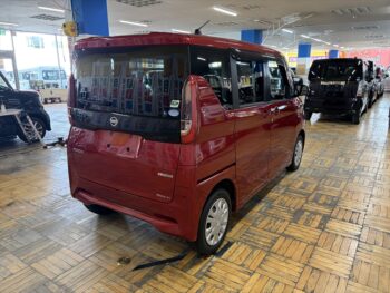 ルークス Ｘ ディスプレイオーディオ　アラウンドビューモニター　4WD