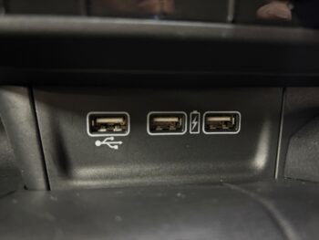 N-WGNカスタム Ｌ・ターボホンダセンシング　純正８インチナビ　ＴＶ　バックカメラ 4WD