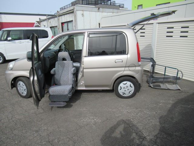 ライフ アルマス 福祉車両 助手席回転シート 4WD