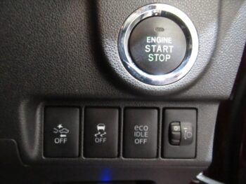 ステラ G　スマートアシスト　純正ナビ　4WD