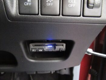 ステラ G　スマートアシスト　純正ナビ　4WD